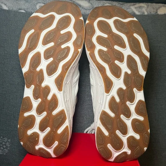 New Balance Fresh Foam X Cruz v3 White Women’s Size 12 NWT - Picture 7 of 8